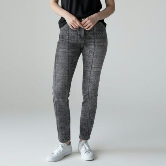 Free People Batik Isla Tribal Aztec Size 27 Skinny Jeans - Picture 2 of 10